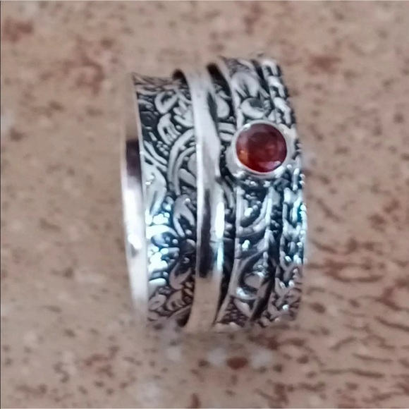 Silver meditation spinner rings with Gemstones - Picture 8 of 10